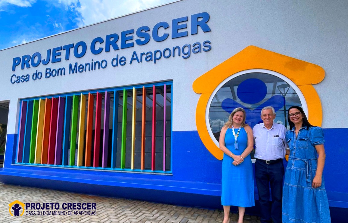 Projeto Crescer recebe a visita de representantes do SESI/SENAI