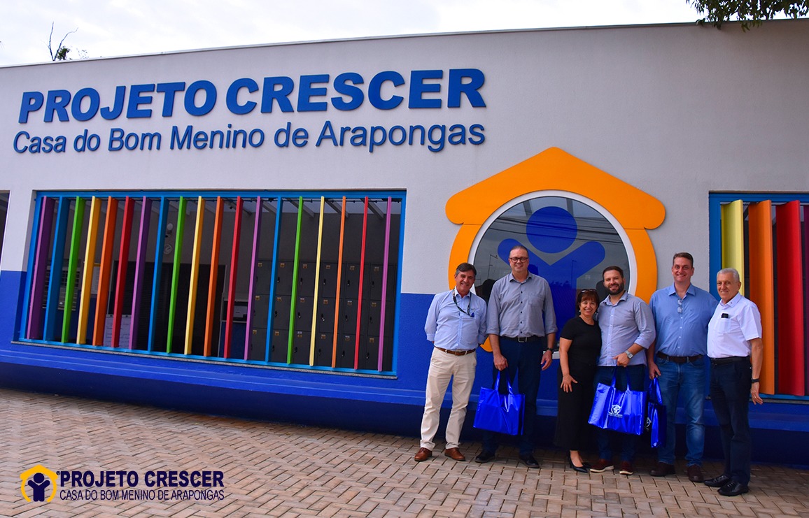 Projeto Crescer recebe a visita da empresa Fobras, Sesc e Pennacchi.