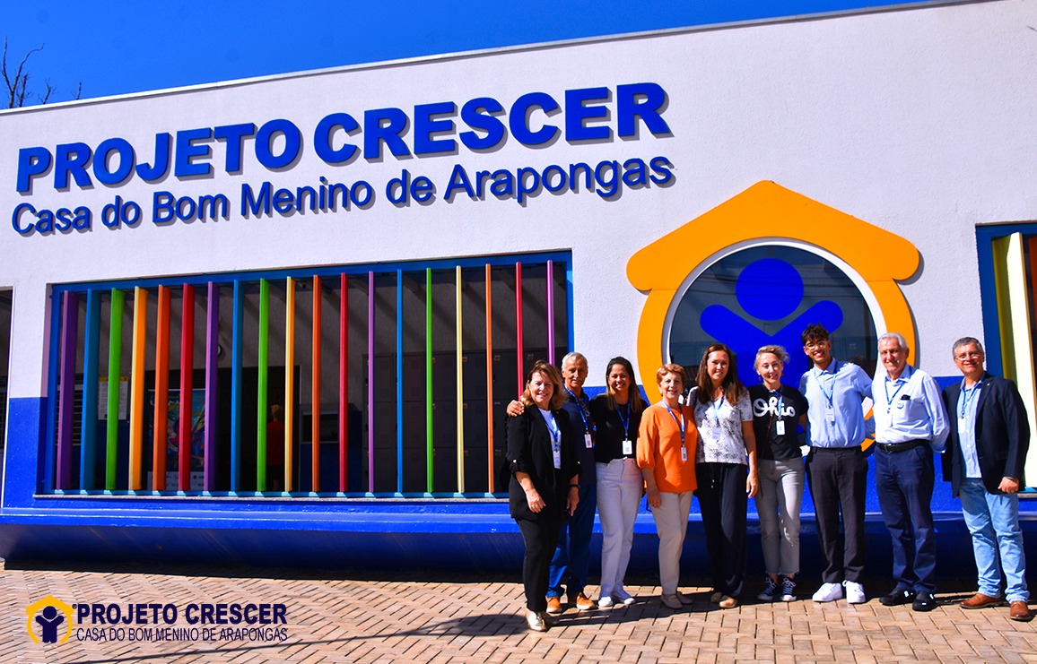 Projeto Crescer recebe a visita de líderes do Rotary