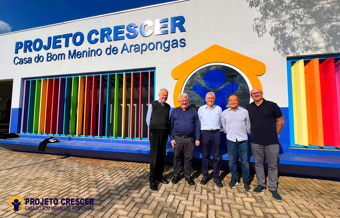 Projeto Crescer recebe a visita de representantes de diversas empresas.