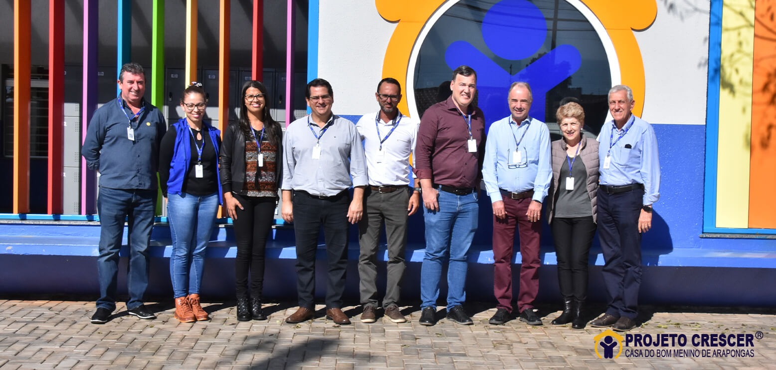 Visita de Edson Greger, gerente Nacional de Vendas, Marcos Carvalho, gerente de Key Account, Gil Pinheiro, gerente Regional, todos da empresa Alimentos Wilson, Amarildo Madaloso, Representante Comercial, e Edemir (comprador na Empresa Pennacchi).