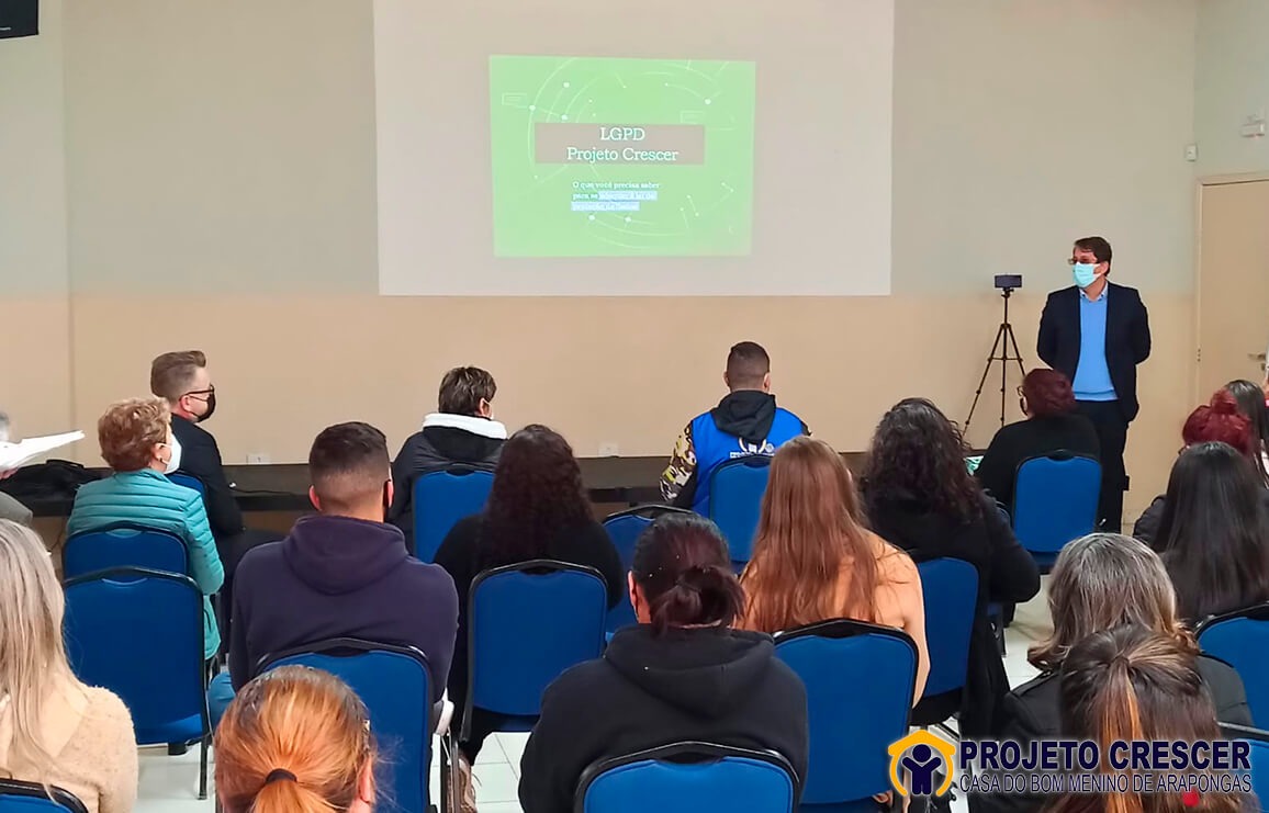 Palestra orienta equipe sobre Lei de Proteção de Dados